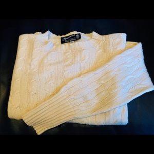 100% Scottish Cashmere cable knit sweater
